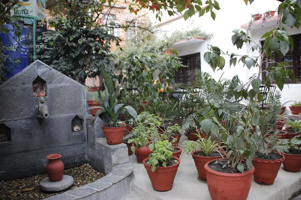 Hotel Peace N Park Kathmandu Bed & Breakfast