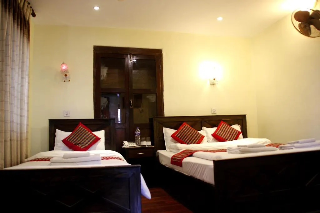 Hotel Peace N Park Kathmandu Bed & Breakfast