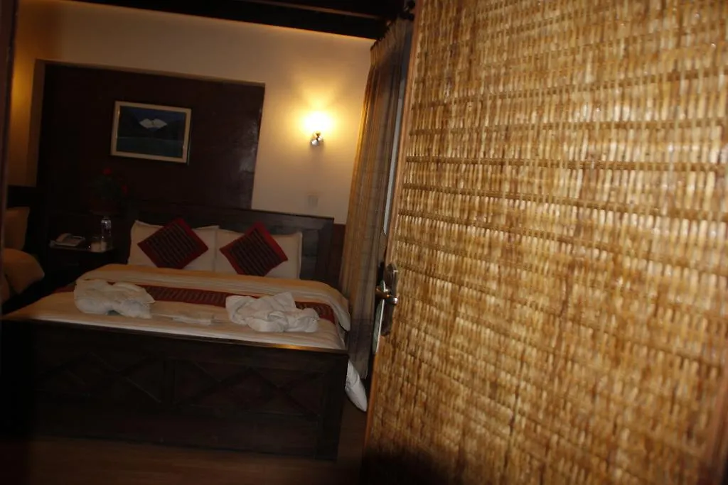 Hotel Peace N Park Kathmandu 2*,  Nepal