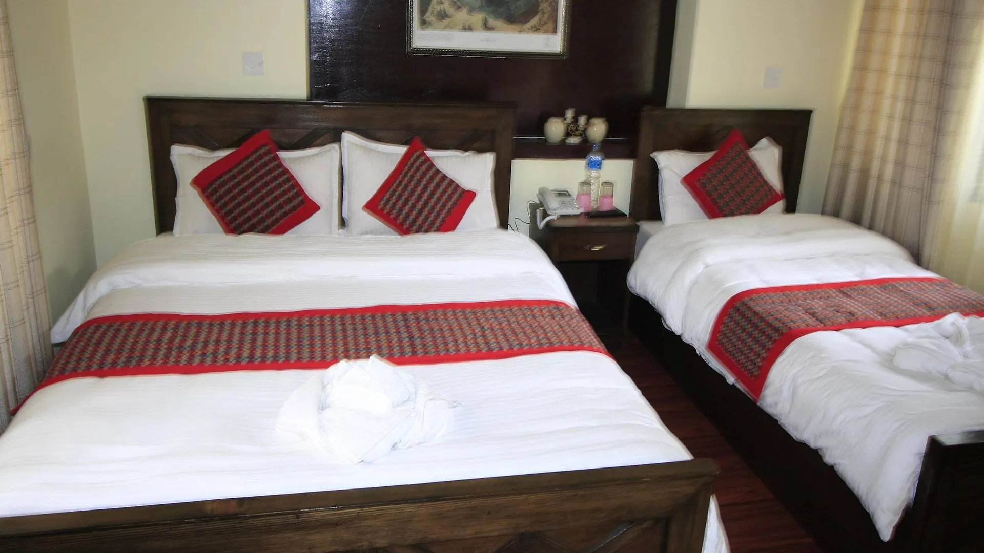 Hotel Peace N Park Kathmandu 2*,